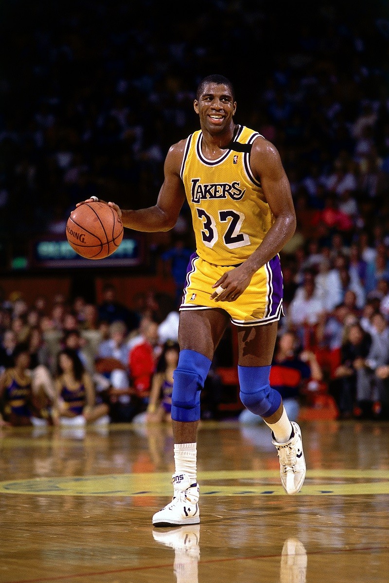 彼此之间的 彼此之间的